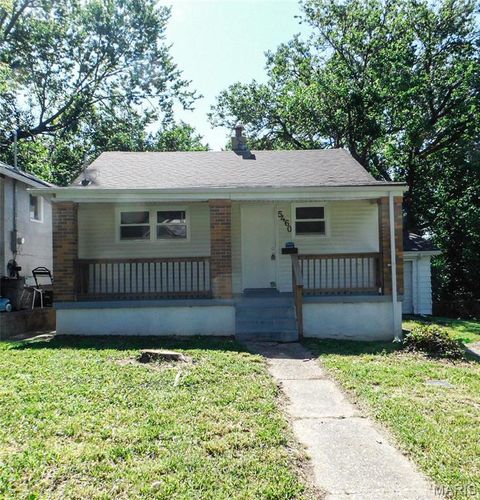 Photo of 5460 Hamilton Avenue, Jennings, MO 63136 (MLS # 26030776)