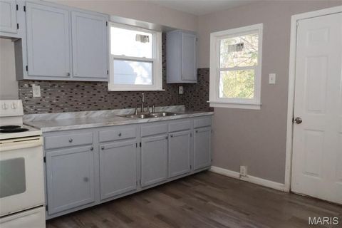 Tiny photo for 5460 Hamilton Avenue, Jennings, MO 63136 (MLS # 26030776)