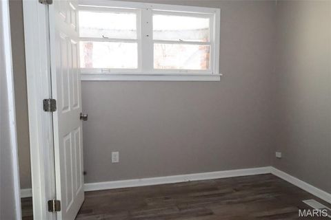 Tiny photo for 5460 Hamilton Avenue, Jennings, MO 63136 (MLS # 26030776)