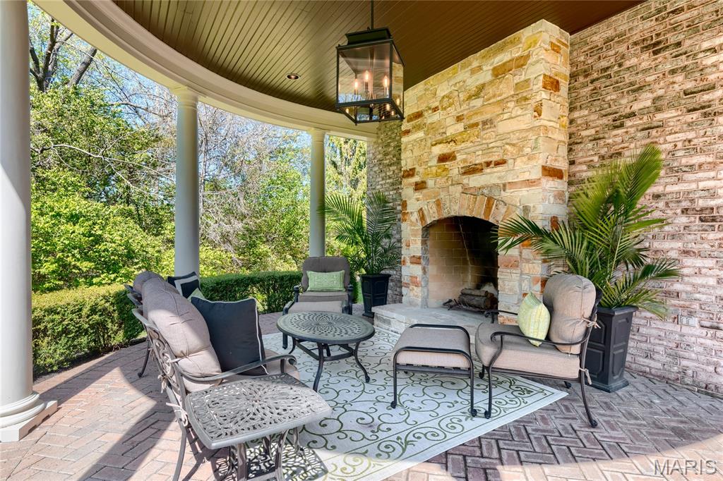 Highland Pointe - Residential