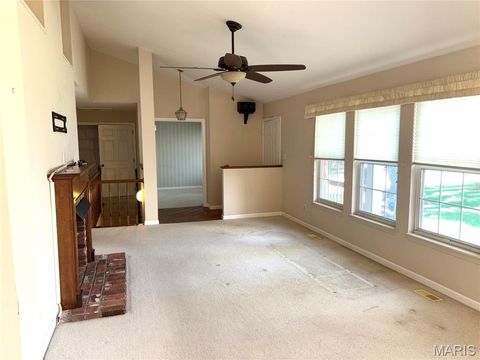 Tiny photo for 13019 Midfield Terrace, St Louis, MO 63146 (MLS # 26036170)