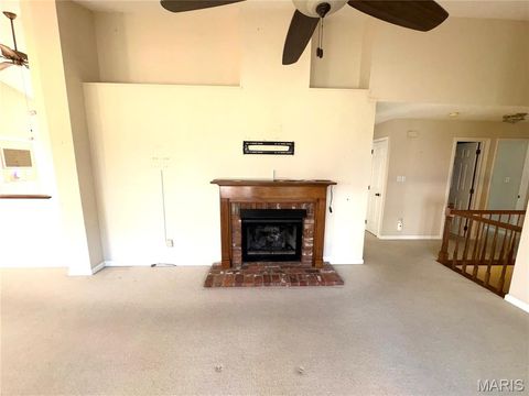 Tiny photo for 13019 Midfield Terrace, St Louis, MO 63146 (MLS # 26036170)