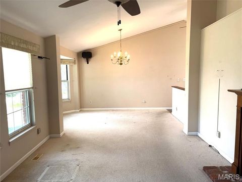 Tiny photo for 13019 Midfield Terrace, St Louis, MO 63146 (MLS # 26036170)
