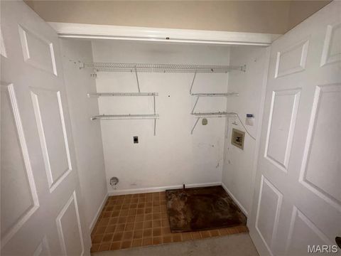 Tiny photo for 13019 Midfield Terrace, St Louis, MO 63146 (MLS # 26036170)