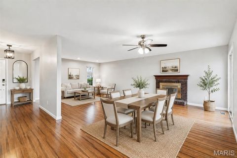 Tiny photo for 2832 Waldwick Court, St Louis, MO 63129 (MLS # 26030766)
