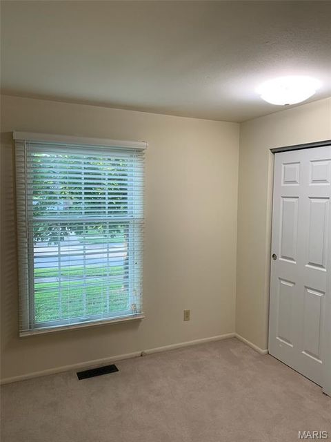 Tiny photo for 822 Dutch Mill Drive, Ballwin, MO 63011 (MLS # 26000876)