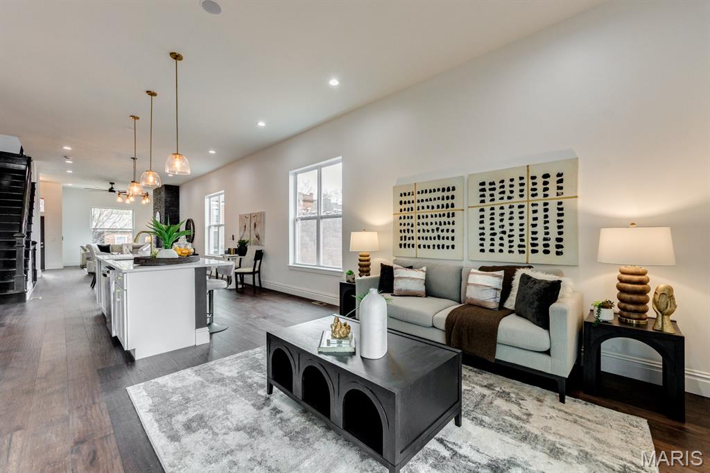 St Louis Commons Add - Residential