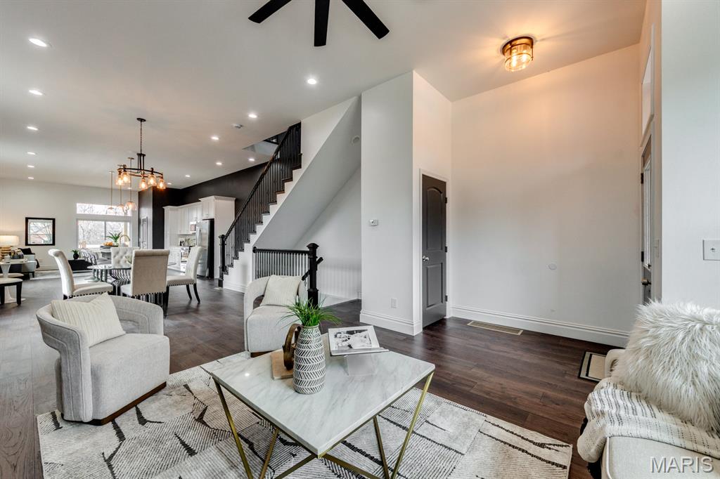 St Louis Commons Add - Residential