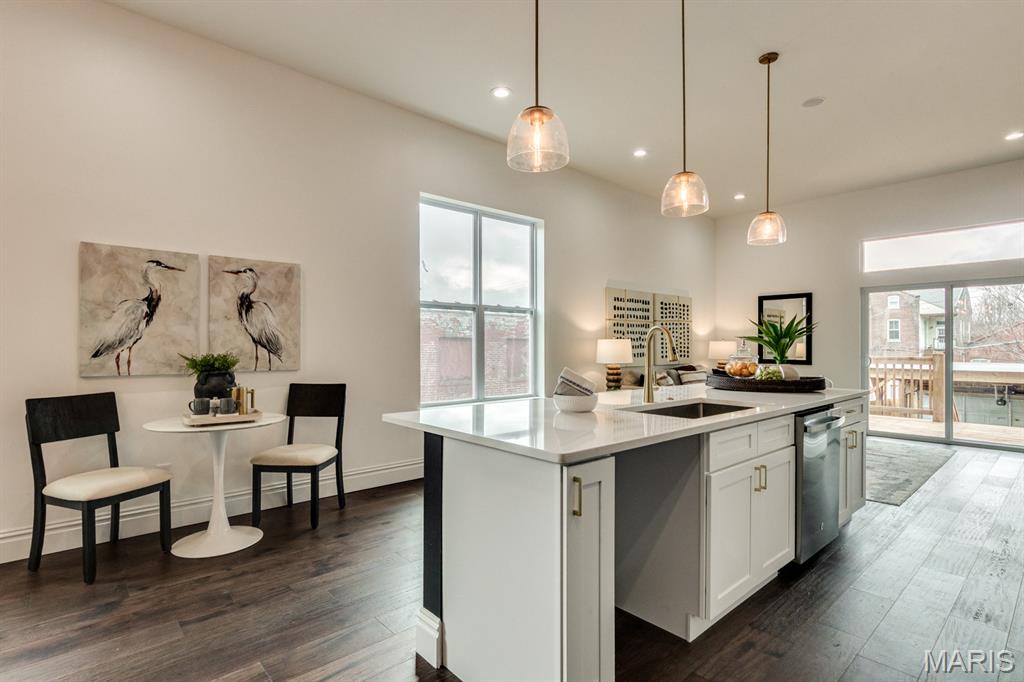 St Louis Commons Add - Residential