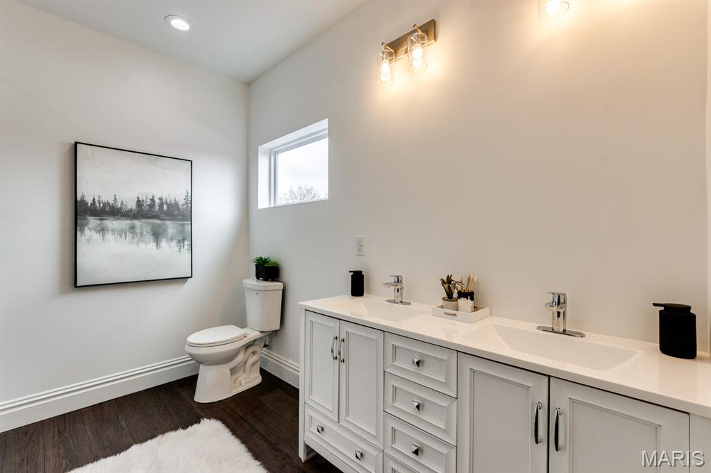 St Louis Commons Add - Residential