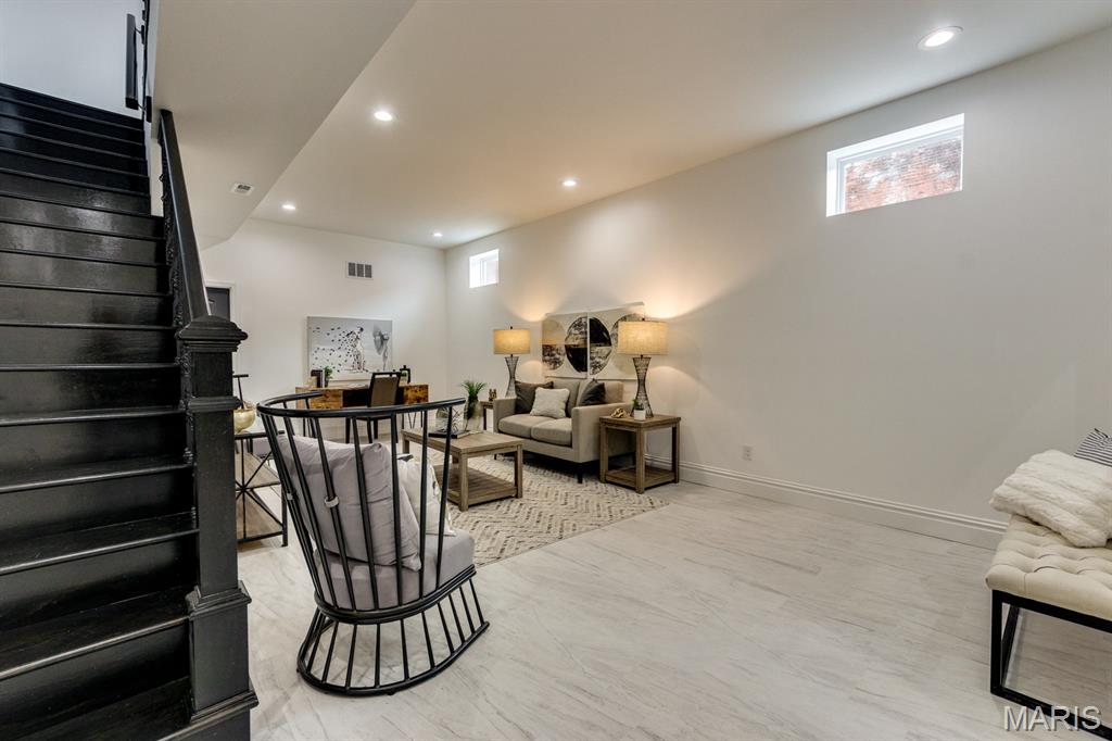 St Louis Commons Add - Residential