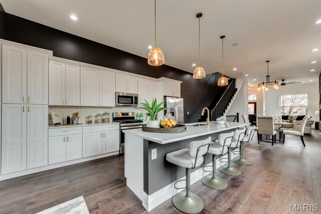 St Louis Commons Add - Residential