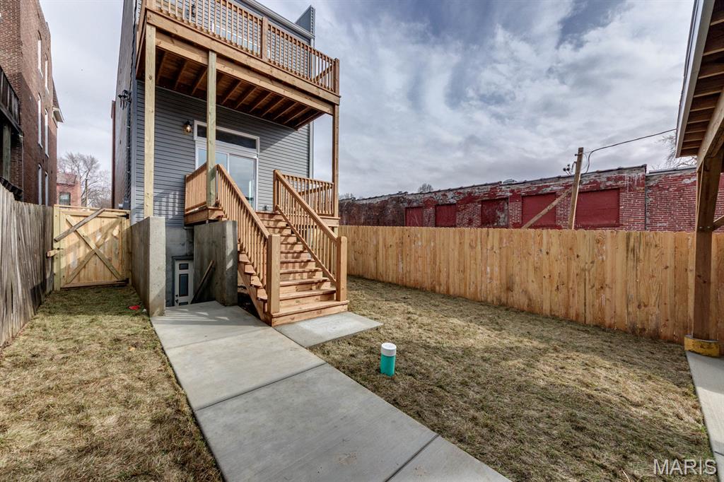 St Louis Commons Add - Residential