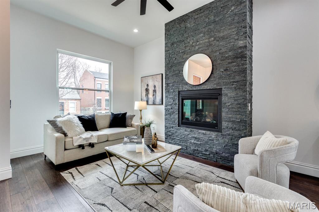 St Louis Commons Add - Residential