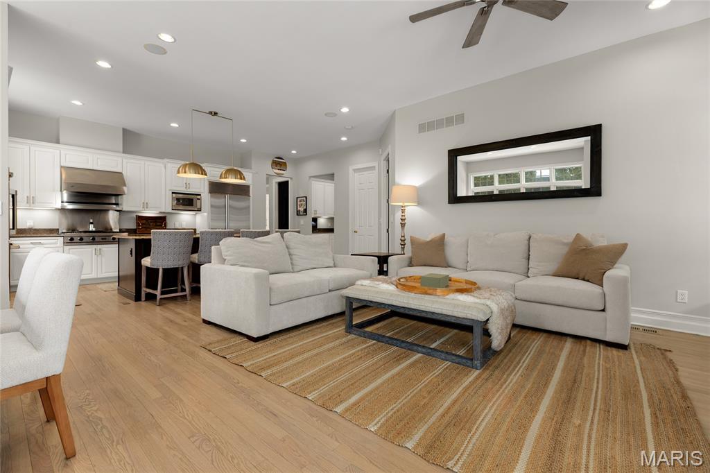 Country Lake Estates - Residential