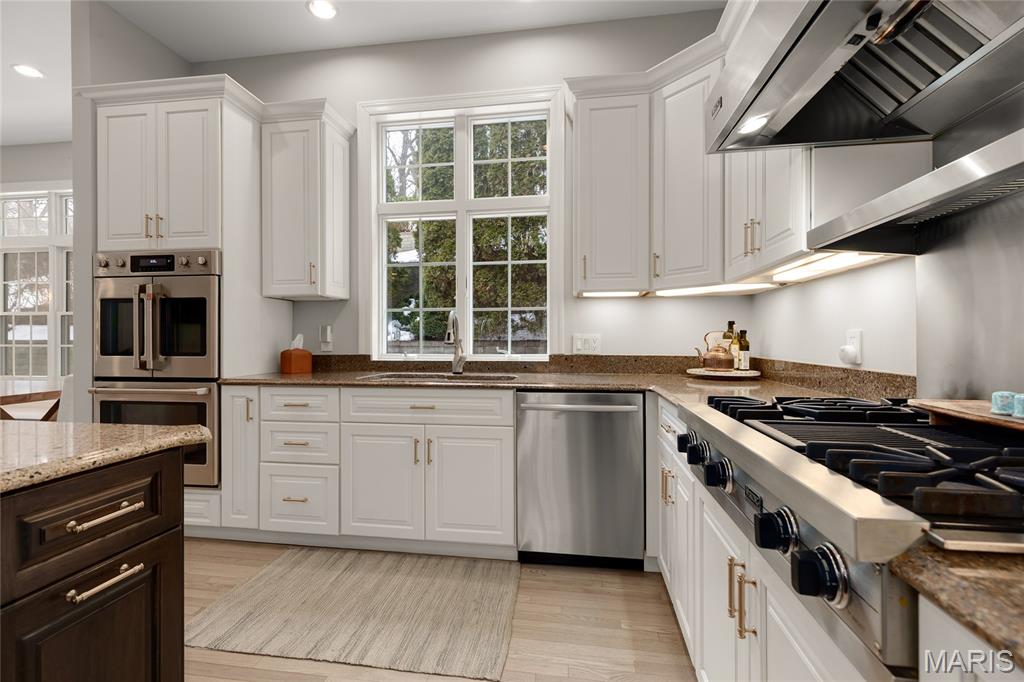 Country Lake Estates - Residential