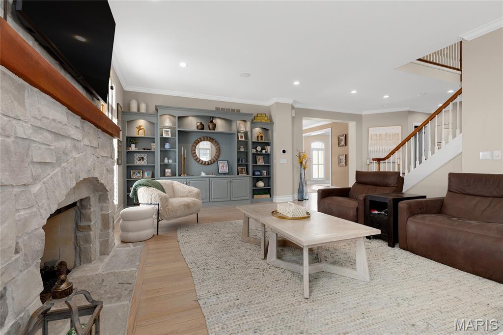 Country Lake Estates - Residential