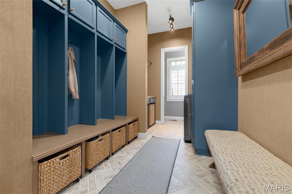 Country Lake Estates - Residential