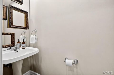 Tiny photo for 2106 Babler Ridge Dr Lane, Wildwood, MO 63038 (MLS # 25081972)