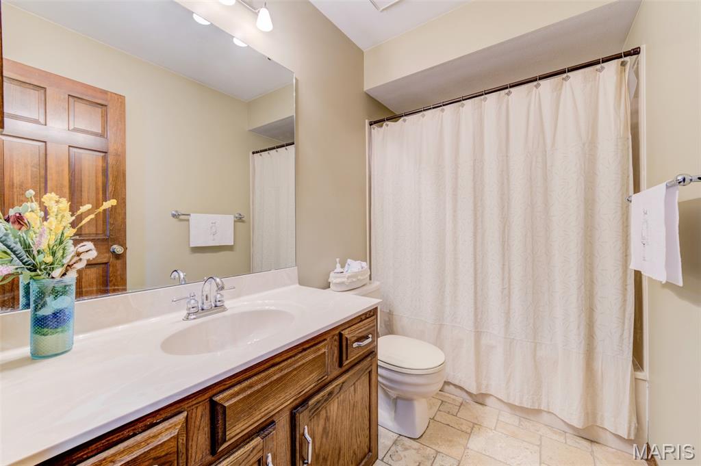 Hunters Pointe #6 - Residential