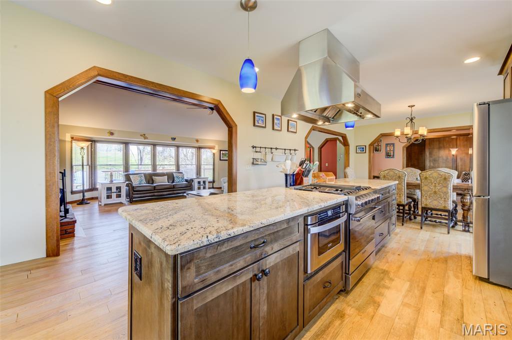 Hunters Pointe #6 - Residential