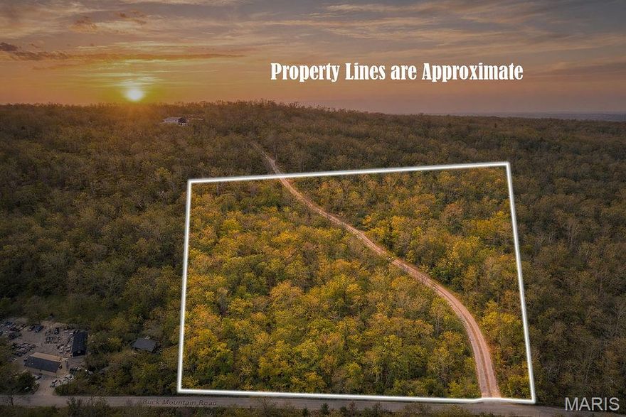Discover 22.4 acres of beautiful Missouri countryside located on Buck Mountain Rd in Doe Run, MO. This property offers a scenic, open space, ideal for building your dream home, weekend getaway, or recreational use. Enjoy privacy, natural surroundings, and plenty of room to explore while still being just a short drive to Farmington and local amenities. Whether you're looking to build or invest, this acreage offers flexibility and opportunity in a peaceful rural setting.