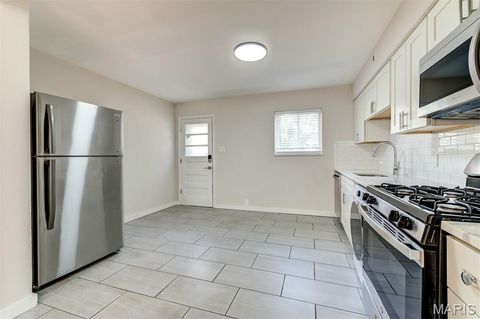 Tiny photo for 7361 Dale Avenue, St Louis, MO 63117 (MLS # 26032393)
