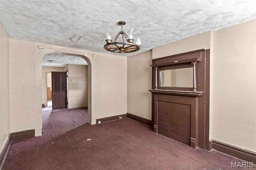 Stuebers Add - Residential Income