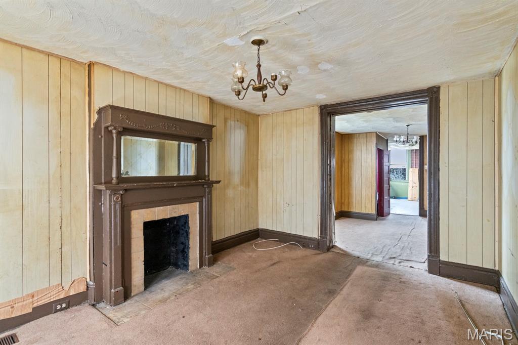 Stuebers Add - Residential Income