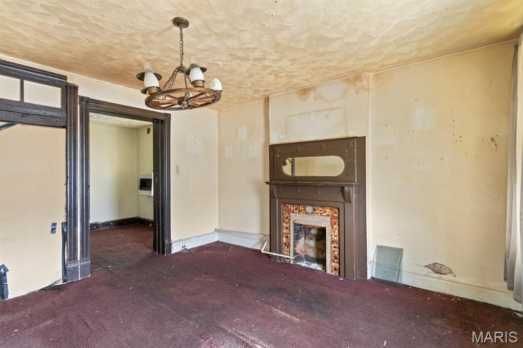 Stuebers Add - Residential Income