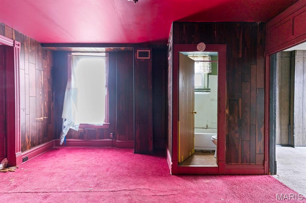 Stuebers Add - Residential Income