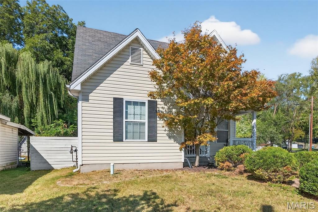 St Charles, Missouri 63301, United States, 3 Bedrooms Bedrooms, ,2 BathroomsBathrooms,Residential,Coming Soon,218941