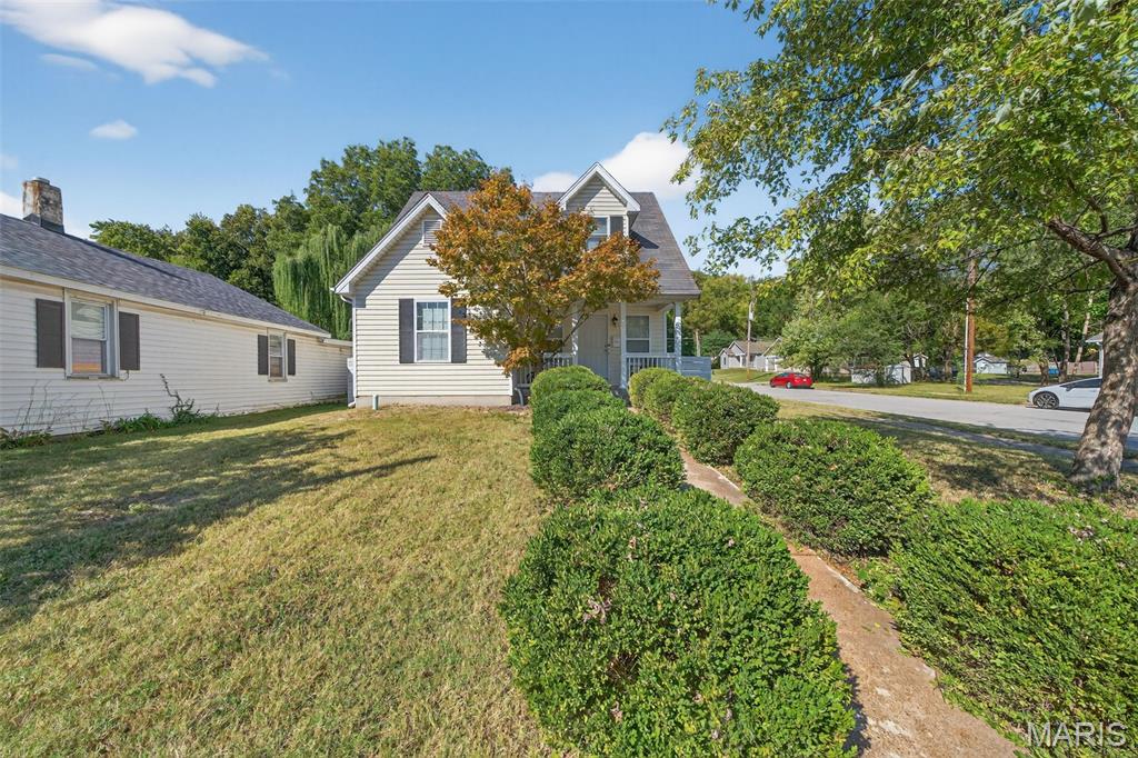 St Charles, Missouri 63301, United States, 3 Bedrooms Bedrooms, ,2 BathroomsBathrooms,Residential,Coming Soon,218941