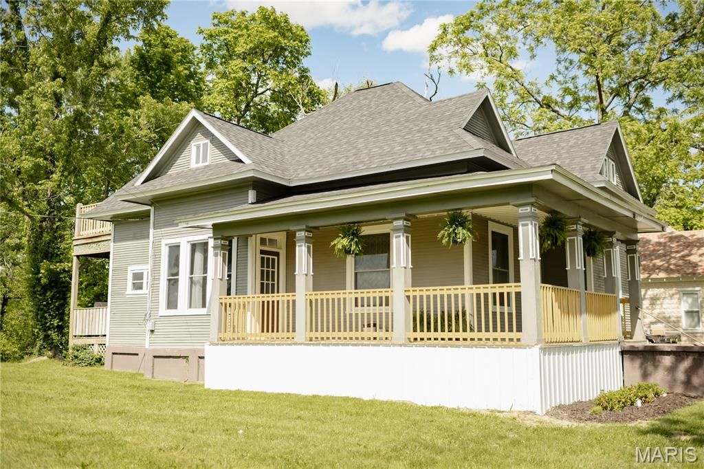 Photo of 404 E 9th Street, Salem, MO 65560 (MLS # 26031953)