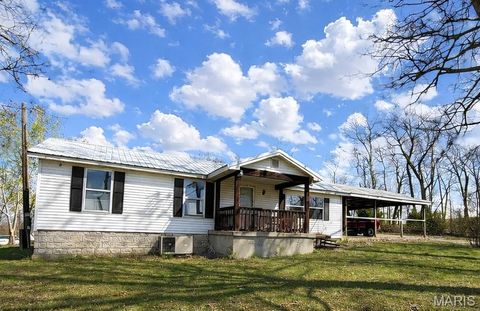 17525 N Service Road Wright City MO 63390