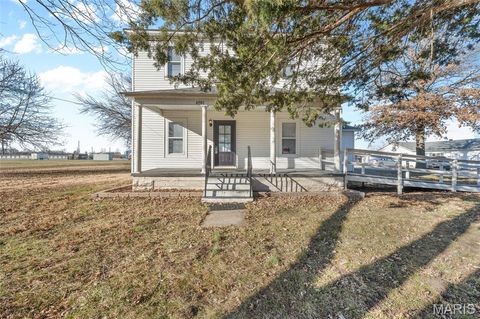 Photo of 4501 Wanda Road, Edwardsville, IL 62025 (MLS # 25076613)