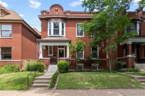 Photo of 3635 Juniata Street, St Louis, MO 63116 (MLS # 26031829)