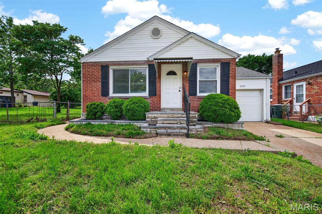 Marlborough Manor - Residential