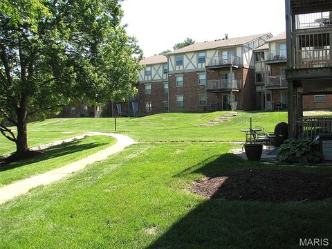 Tiny photo for 1380 Willow Brook Cove Court #1, Creve Coeur, MO 63146 (MLS # 26031362)