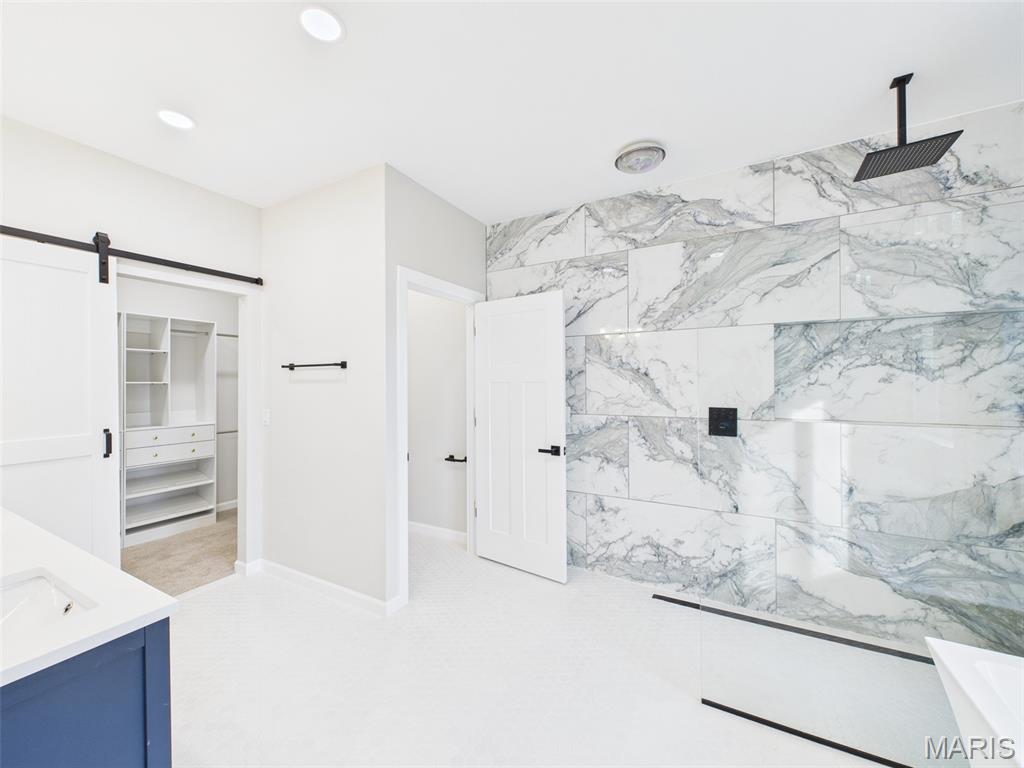 The Lakes - Residential