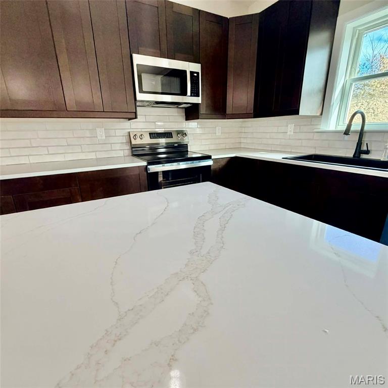 The Lakes - Residential