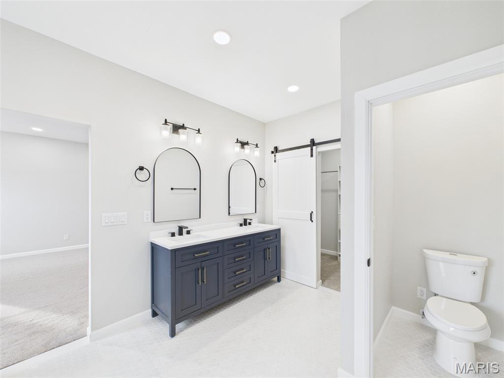 The Lakes - Residential