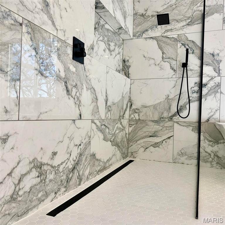 The Lakes - Residential