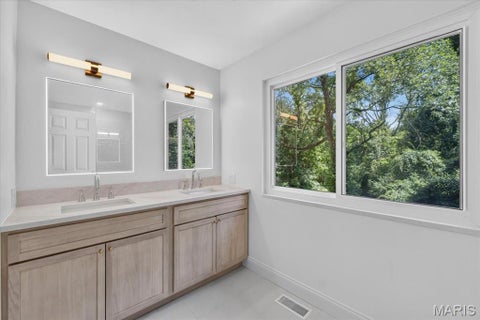 Tiny photo for 11330 Elzey Street, Creve Coeur, MO 63141 (MLS # 26041942)