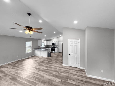 Tiny photo for 309 S Main Cross Street, Bowling Green, MO 63334 (MLS # 26036962)