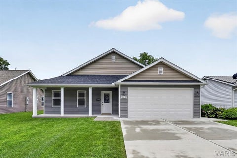 Tiny photo for 309 S Main Cross Street, Bowling Green, MO 63334 (MLS # 26036962)