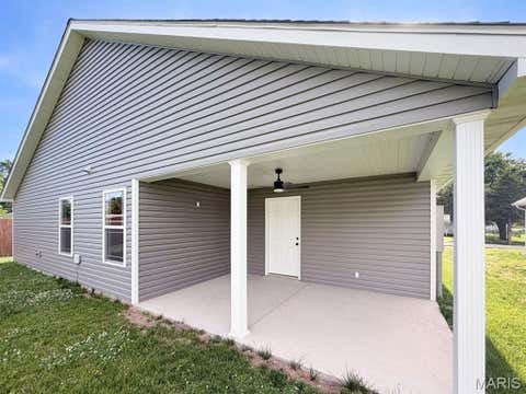 Tiny photo for 309 S Main Cross Street, Bowling Green, MO 63334 (MLS # 26036962)