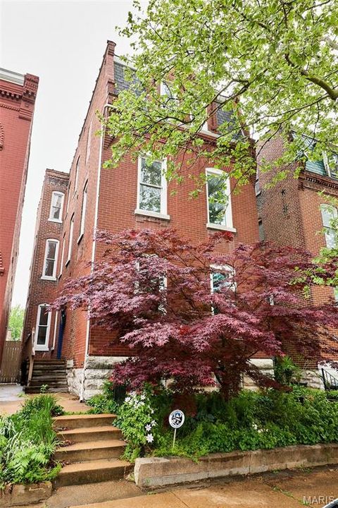 Photo of 3307 Wisconsin Avenue, St Louis, MO 63118 (MLS # 26022921)