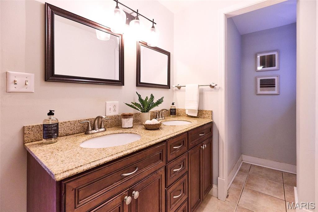 City Commons 02 - Residential