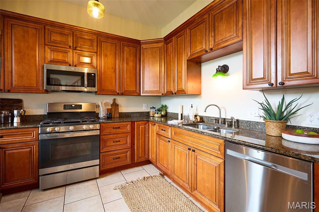 City Commons 02 - Residential